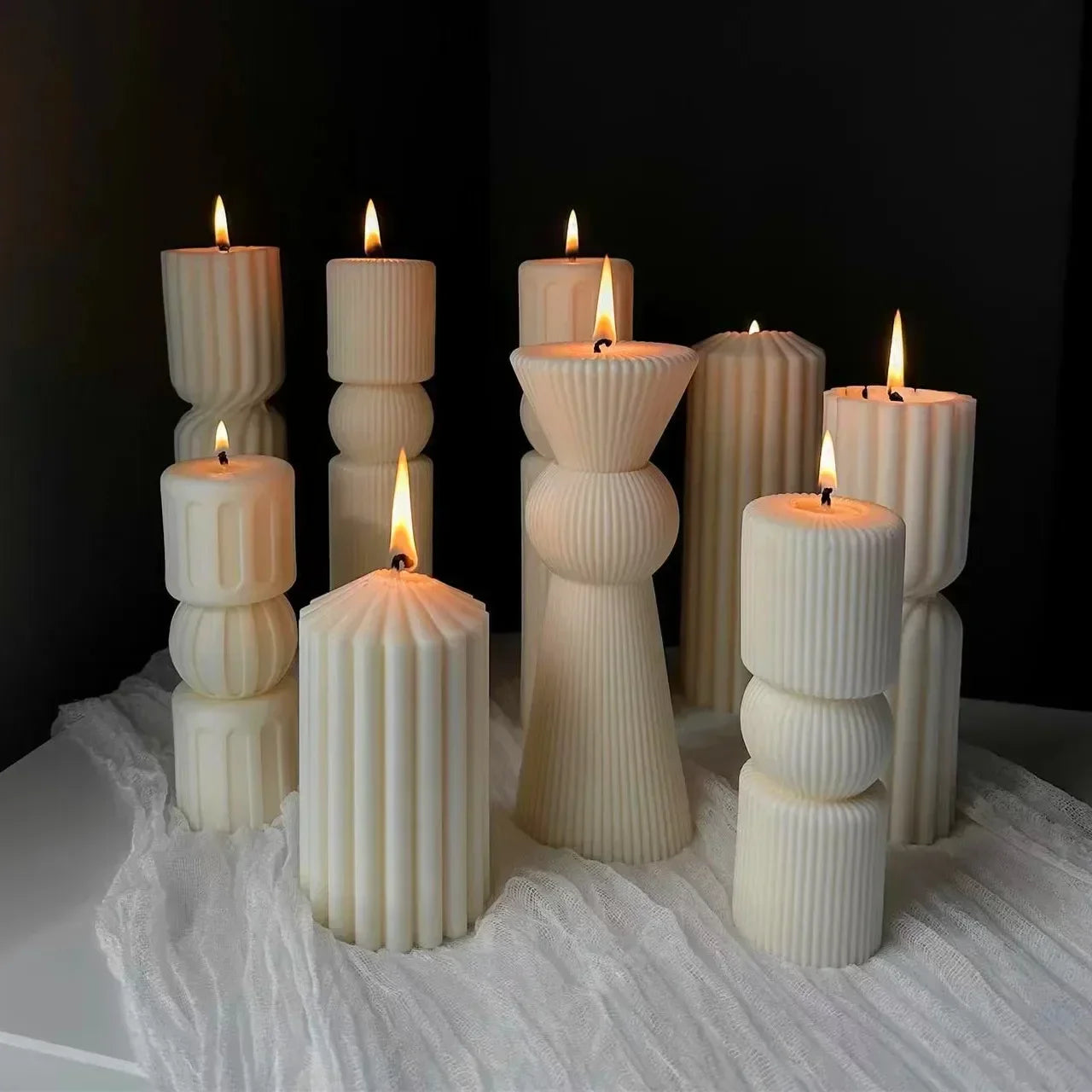 Wave cylindrical candle mold