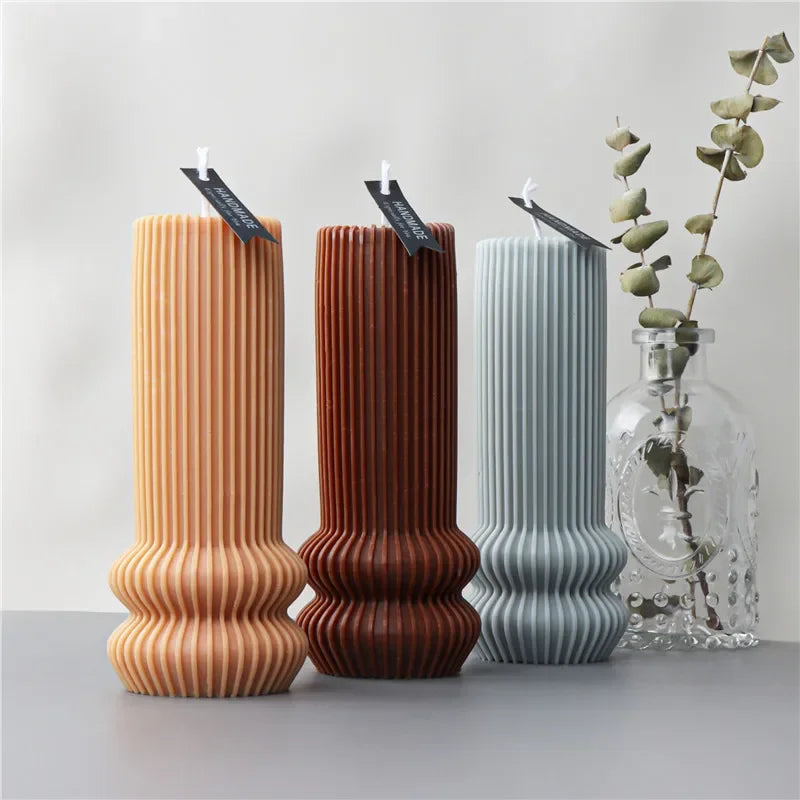 Wave cylindrical candle mold